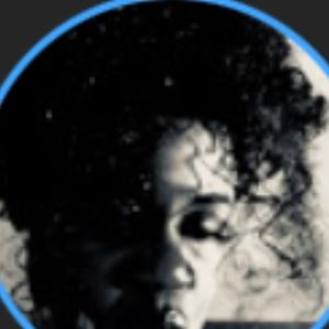 Meet your Posher, Briana